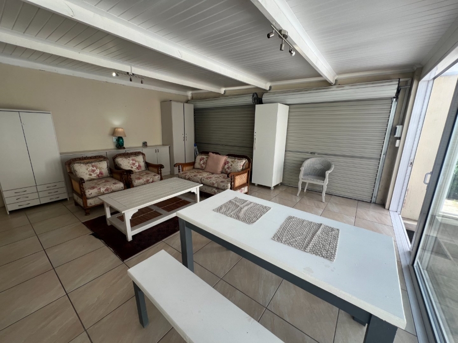 1 Bedroom Property for Sale in Keurboomstrand Western Cape